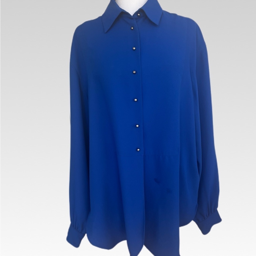 Russ Women's Blue Button Down Shirt Size 14